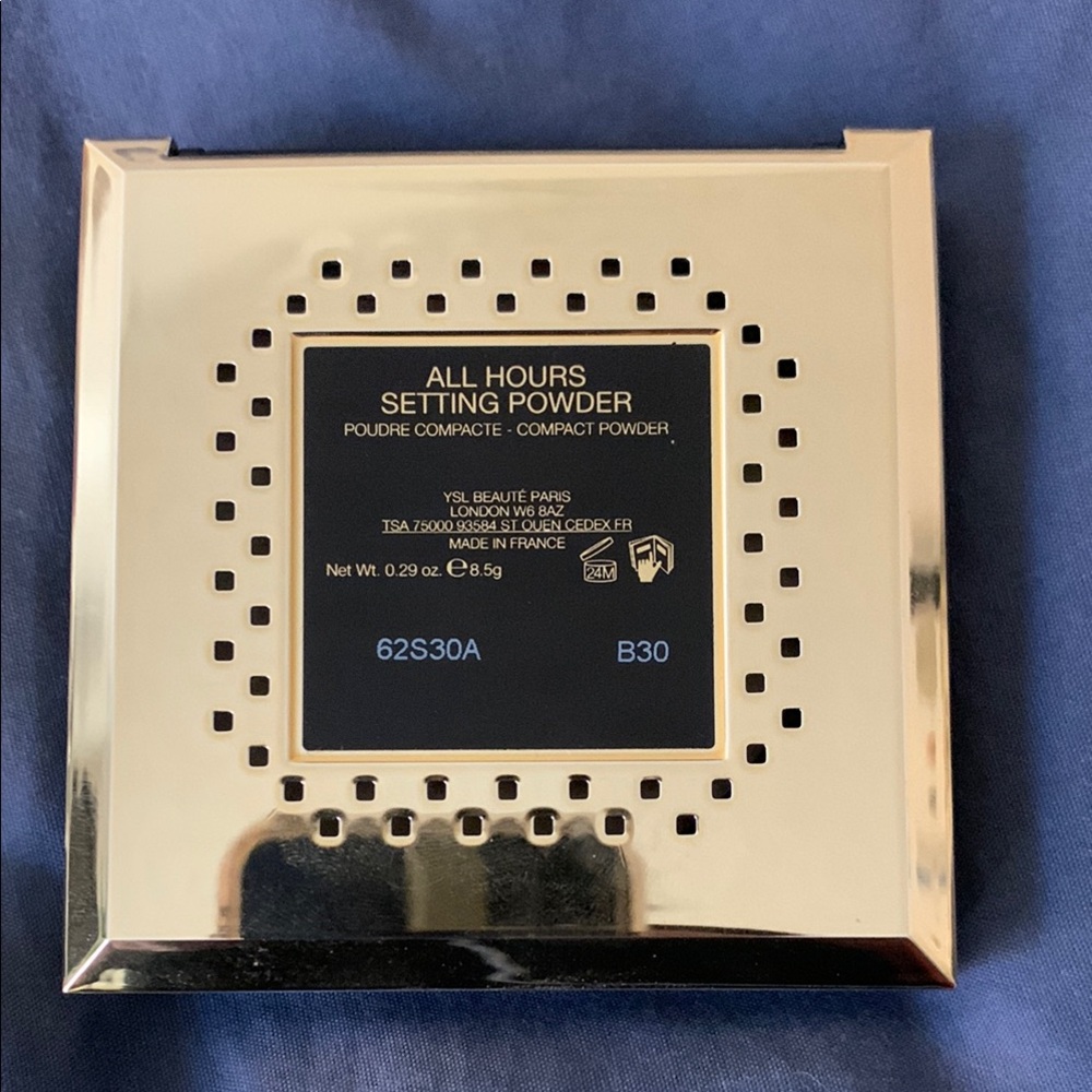 YSL All Hours Setting Powder Compact Powder B30 .29 oz